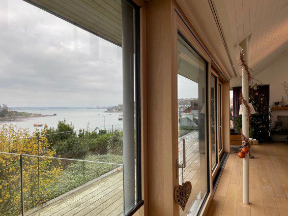 Family Home Overlooking Crosshaven Bay4