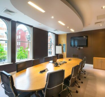 Moore Stephens Nathans KNX Boardroom
